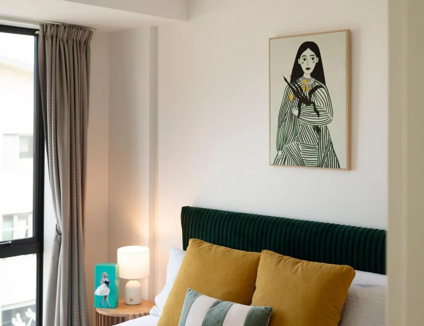 Comfort Meets Flexibility In This 2-4-1 Deal Wellington Apartment